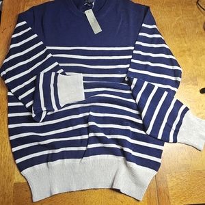 J.crew blue and cream striped sweater, casual wear perfect for the fall season🍁